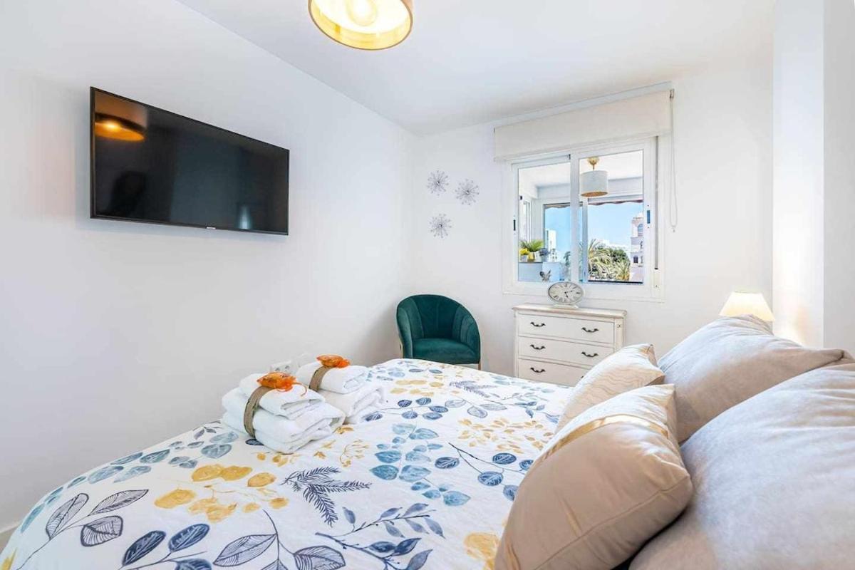 797 Holiday Rentals - Lujoso Apartamento En Arroyo Con Piscina Benalmadena Bagian luar foto